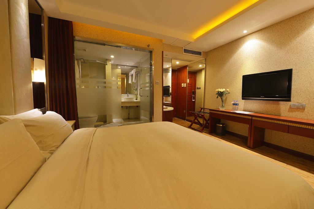 Manhattan Bund Business Hotel Shanghai Room photo
